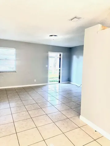 9326 Sunrise Drive West Palm Beach FL 33403