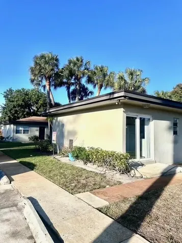9326 Sunrise Drive West Palm Beach FL 33403