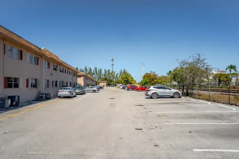 650 SW 2nd Avenue Boca Raton FL 33432