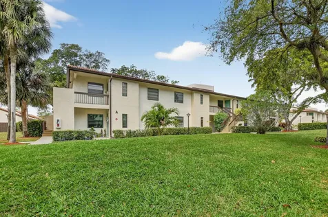 21699 Cypress Road Boca Raton FL 33433