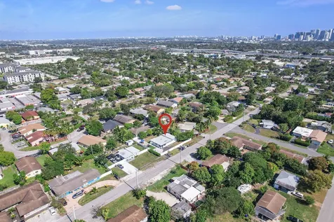 2629 Sw 6th Court Fort Lauderdale FL 33312