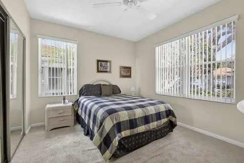 9868 D Summerbrook Terrace Boynton Beach FL 33437