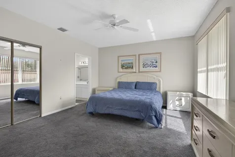 9868 D Summerbrook Terrace Boynton Beach FL 33437