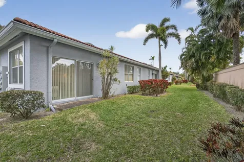 9868 D Summerbrook Terrace Boynton Beach FL 33437