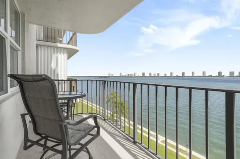 801 Lake Shore Drive Lake Park FL 33403