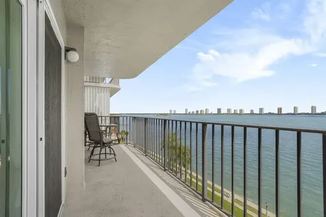 801 Lake Shore Drive Lake Park FL 33403