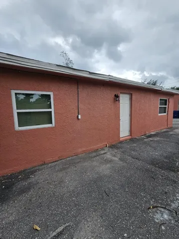 148 W 14th Street Riviera Beach FL 33404