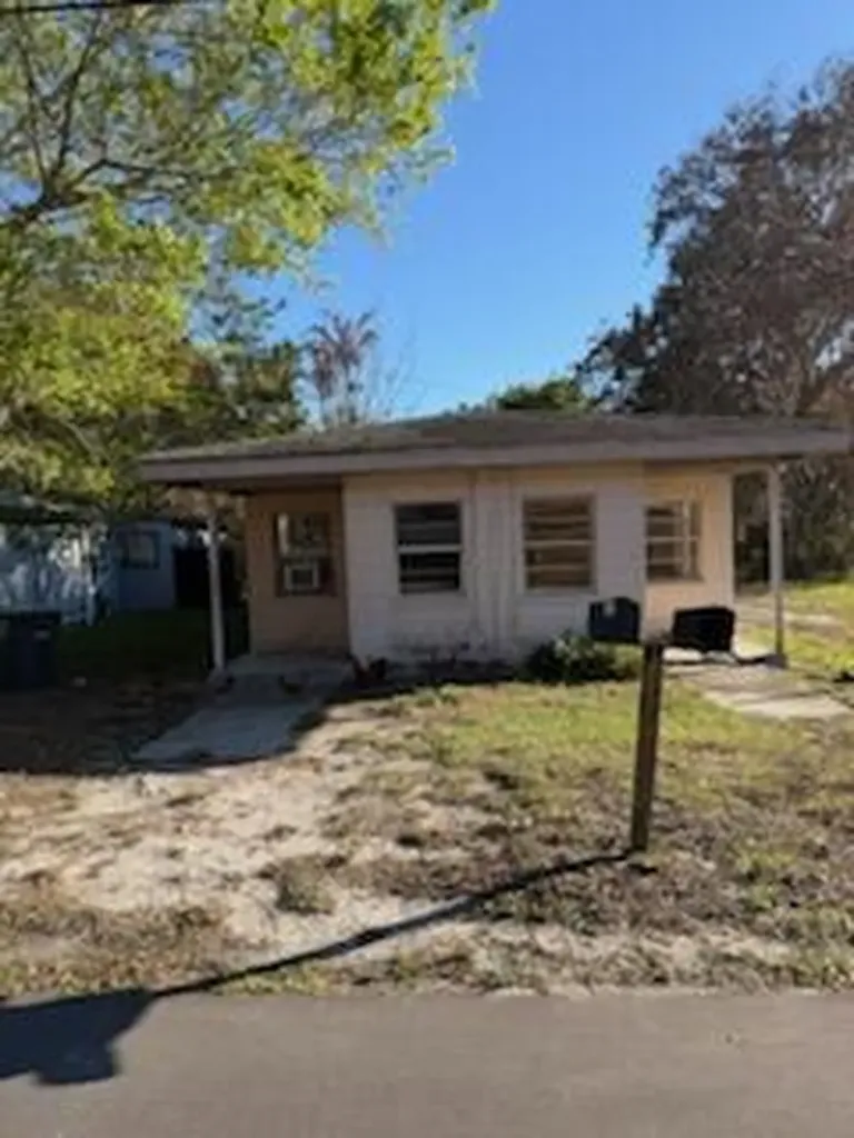 1503 Edgewood Terrace Terrace Fort Pierce FL 34950