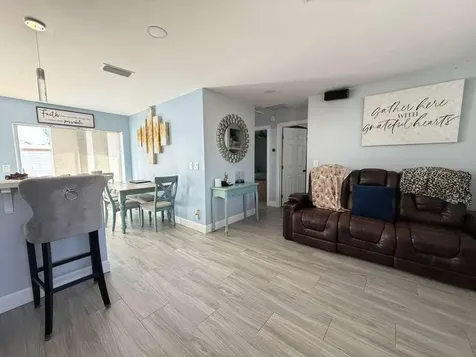 4828 Gladiator Circle Greenacres FL 33463