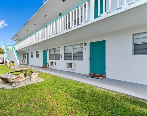 1111 N Federal Highway Lake Worth Beach FL 33460