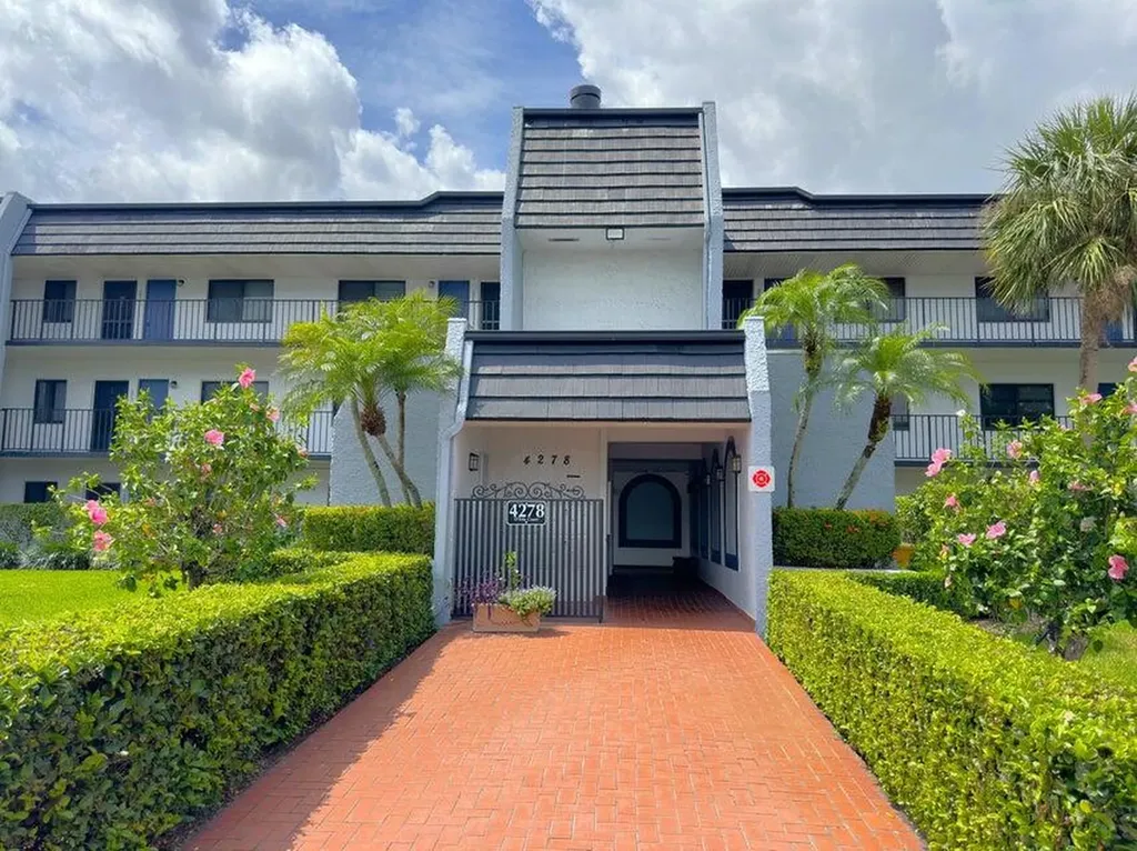 4278 Deste Court Lake Worth FL 33467