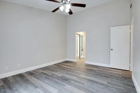 484 Springdale Circle Palm Springs FL 33461