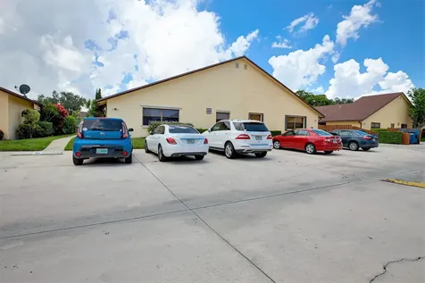484 Springdale Circle Palm Springs FL 33461