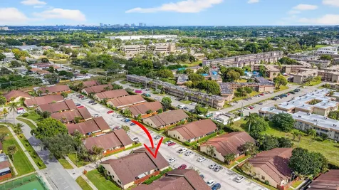 484 Springdale Circle Palm Springs FL 33461