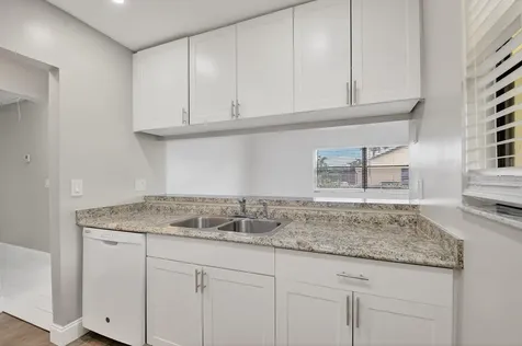 484 Springdale Circle Palm Springs FL 33461