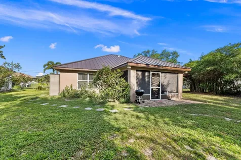 6610 Nw Omega Road Port Saint Lucie FL 34983