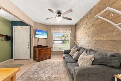 6610 Nw Omega Road Port Saint Lucie FL 34983