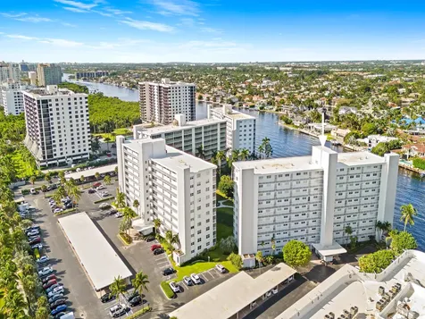 3212 S Ocean Boulevard Highland Beach FL 33487