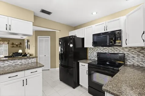 1952 Primrose Lane Wellington FL 33414