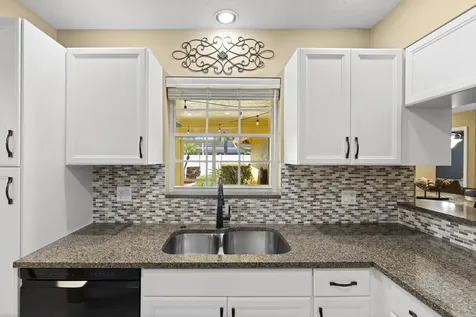 1952 Primrose Lane Wellington FL 33414