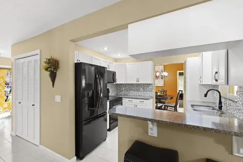 1952 Primrose Lane Wellington FL 33414