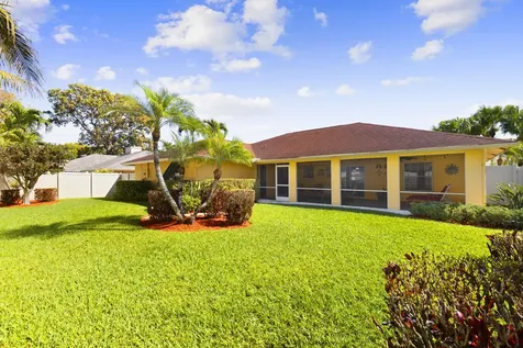 1952 Primrose Lane Wellington FL 33414