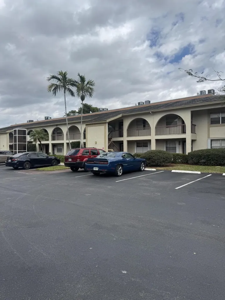 2601 Nassau Bend Coconut Creek FL 33066