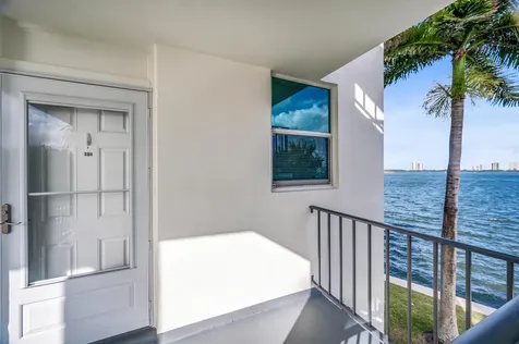 100 Paradise Harbour Boulevard North Palm Beach FL 33408