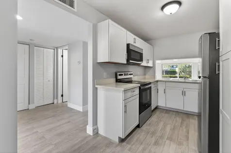 901 Pinecrest Circle Jupiter FL 33458