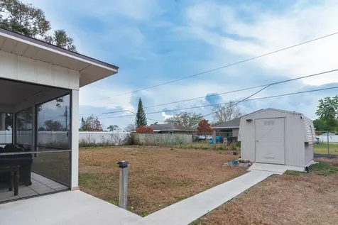 1942 Se Carvalho Street Port Saint Lucie FL 34983