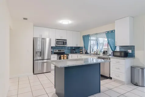 1942 Se Carvalho Street Port Saint Lucie FL 34983