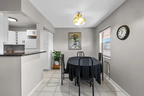 227 Dorchester J West Palm Beach FL 33417