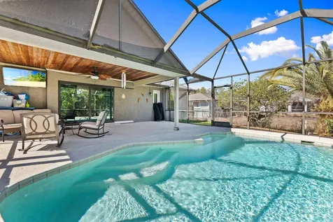 449 Se Glenwood Drive Port Saint Lucie FL 34953