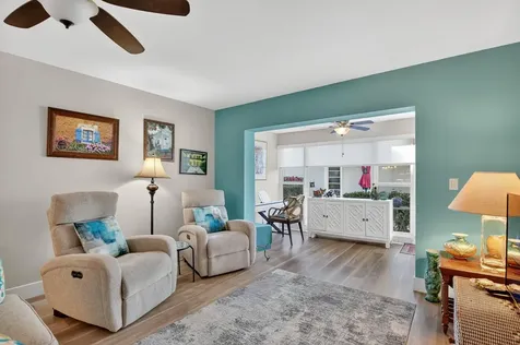 8871 Warwick Drive Boca Raton FL 33433