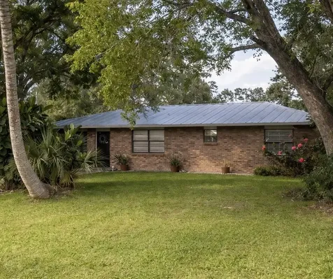 2325 Sw Independence Road Port Saint Lucie FL 34953