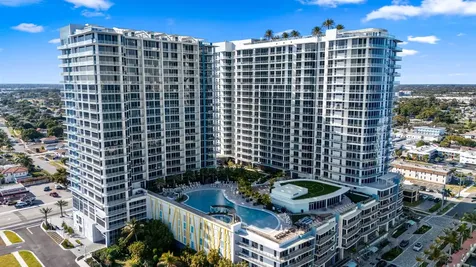 220 Lake Shore Drive Lake Park FL 33403