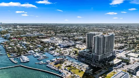 220 Lake Shore Drive Lake Park FL 33403
