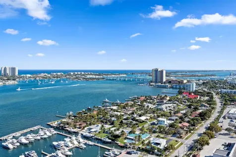 220 Lake Shore Drive Lake Park FL 33403
