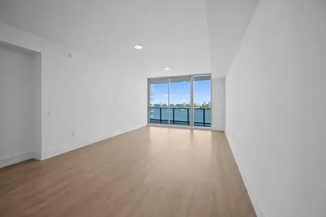 220 Lake Shore Drive Lake Park FL 33403