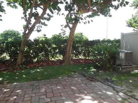 322 Lake Monterey Circle Boynton Beach FL 33426