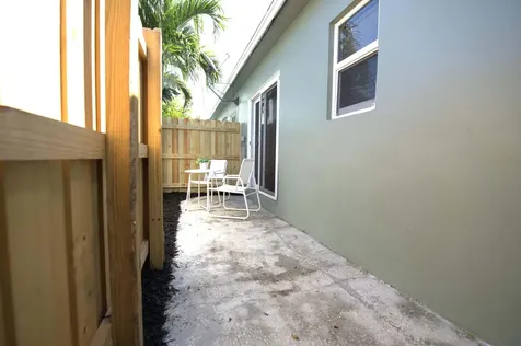 301 N Federal Lake Worth Beach FL 33460