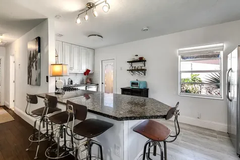 609 S Arnold Avenue Lantana FL 33462