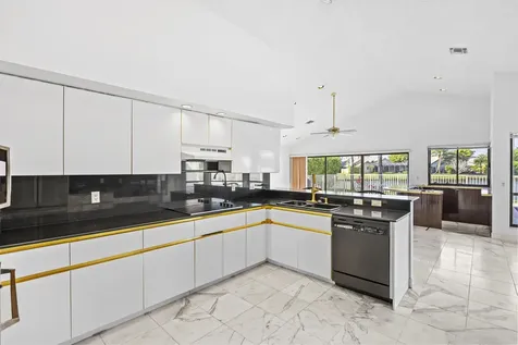 10747 Stonebridge Boulevard Boca Raton FL 33498