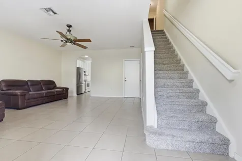 2136 Se Eatonville Drive Port Saint Lucie FL 34952