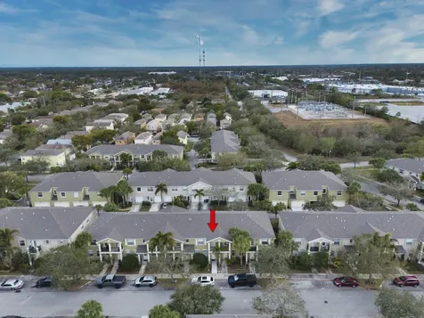 2136 Se Eatonville Drive Port Saint Lucie FL 34952