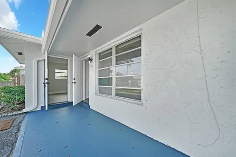104 Palamino Circle Boca Raton FL 33487