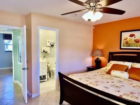 5151 W Oakland Park Boulevard Lauderdale Lakes FL 33313