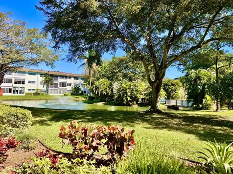 5151 W Oakland Park Boulevard Lauderdale Lakes FL 33313
