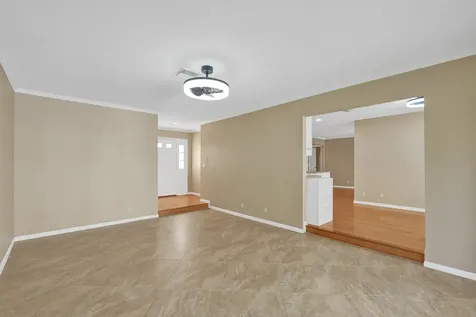 901 Ne Town Terrace Jensen Beach FL 34957