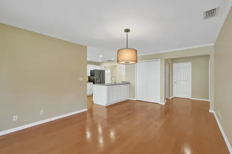 901 Ne Town Terrace Jensen Beach FL 34957